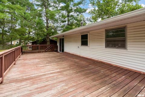 Tiny photo for 309 S Plover Drive, Carbondale, IL 62901 (MLS # EB459673)