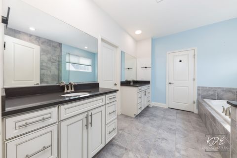 Tiny photo for 25500 W Rocky Creek Road, Plainfield, IL 60586 (MLS # 12484261)