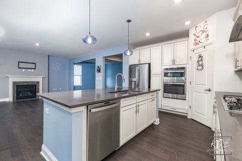 Tiny photo for 25500 W Rocky Creek Road, Plainfield, IL 60586 (MLS # 12484261)
