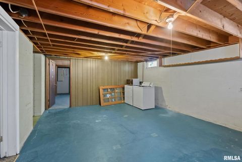 Tiny photo for 301 N WASHINGTON Street, Atkinson, IL 61235 (MLS # QC4270015)