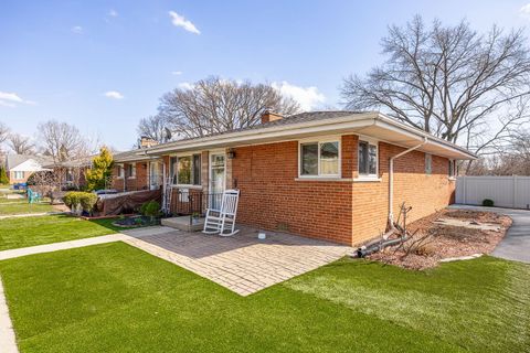 Tiny photo for 730 Beach Avenue #4, La Grange Park, IL 60526 (MLS # 12607642)