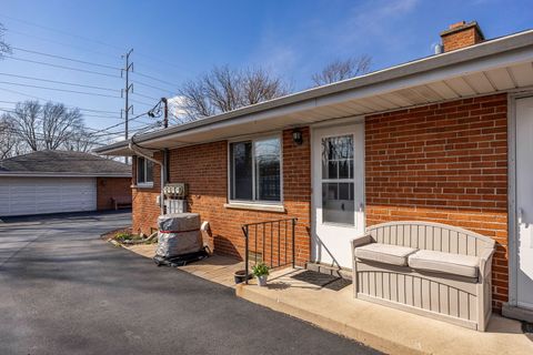 Tiny photo for 730 Beach Avenue #4, La Grange Park, IL 60526 (MLS # 12607642)