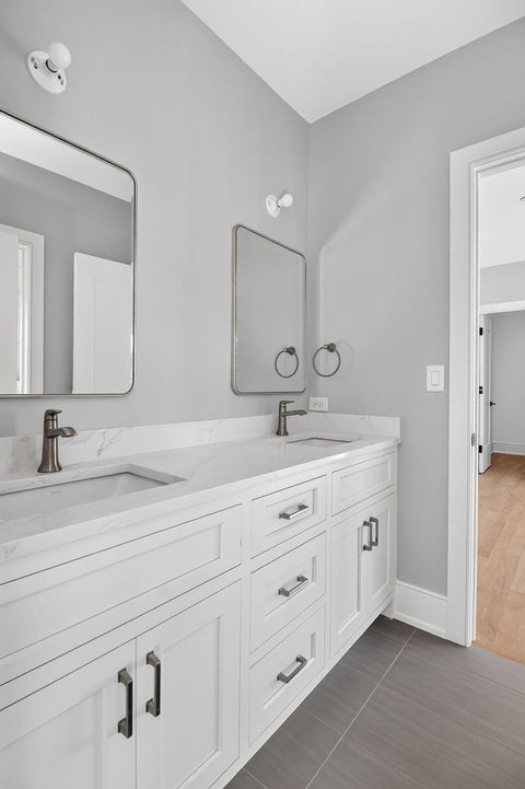 Tiny photo for 601 S Stough Street, Hinsdale, IL 60521 (MLS # 12772981)