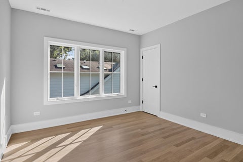 Tiny photo for 601 S Stough Street, Hinsdale, IL 60521 (MLS # 12772981)
