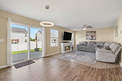 Tiny photo for 6617 Eich Drive, Joliet, IL 60431 (MLS # 12723957)