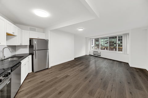 Tiny photo for 211 E Ohio Street #1715, Chicago, IL 60611 (MLS # 12748915)