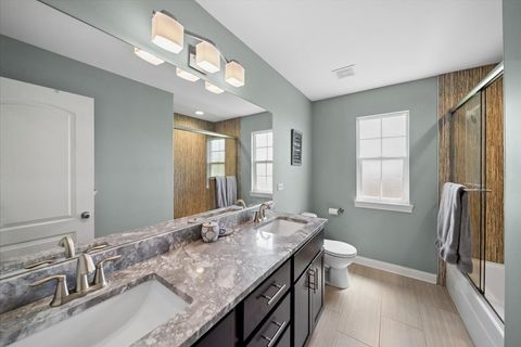 Tiny photo for 16533 W McKenzie Avenue, Lockport, IL 60441 (MLS # 12635706)