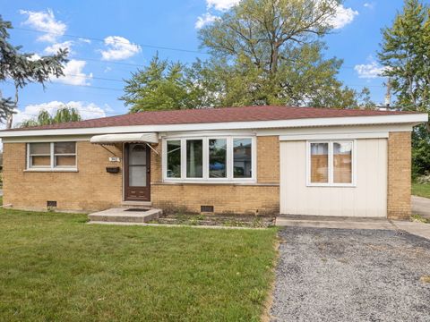 Photo of 7912 S New Castle Avenue, Burbank, IL 60459 (MLS # 12493186)