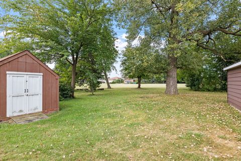 Tiny photo for 7912 S New Castle Avenue, Burbank, IL 60459 (MLS # 12493186)