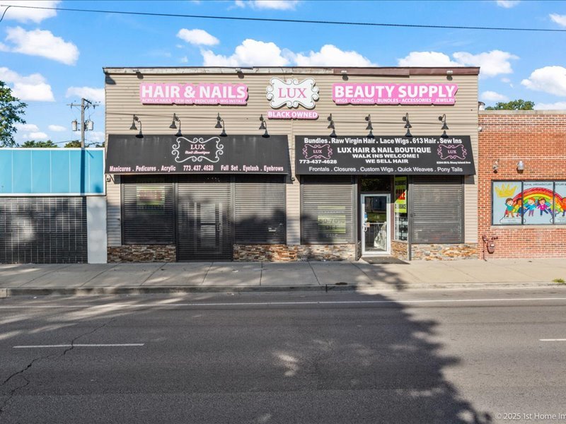 8204 S Stony Island Avenue