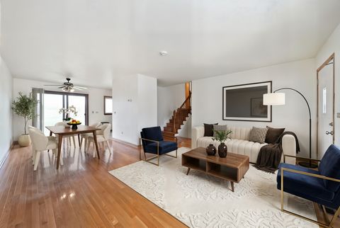 Tiny photo for 74 Joseph Lane, Glendale Heights, IL 60139 (MLS # 12600463)