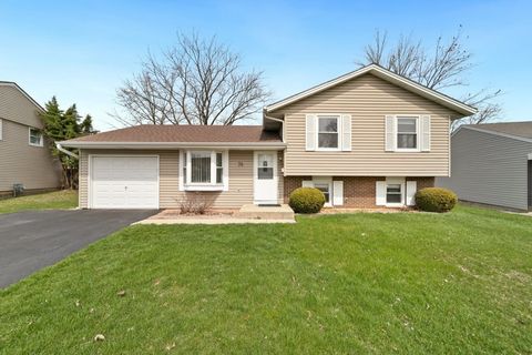 Tiny photo for 74 Joseph Lane, Glendale Heights, IL 60139 (MLS # 12600463)