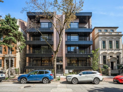 Photo of 1935 N Mohawk Street #3N, Chicago, IL 60614 (MLS # 12745505)