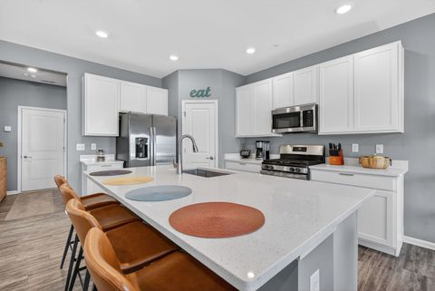 Tiny photo for 1008 Moraine Drive, South Elgin, IL 60177 (MLS # 12553699)