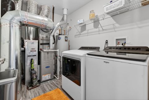 Tiny photo for 1008 Moraine Drive, South Elgin, IL 60177 (MLS # 12553699)