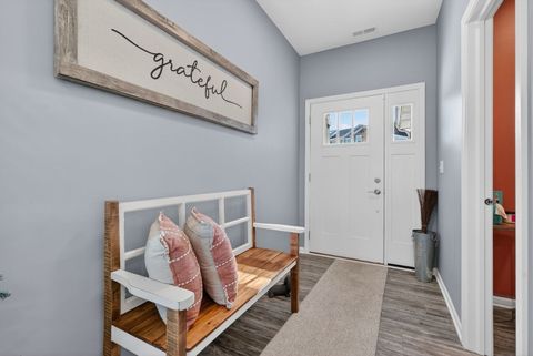 Tiny photo for 1008 Moraine Drive, South Elgin, IL 60177 (MLS # 12553699)