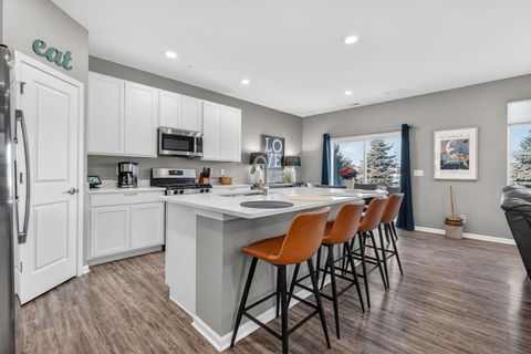 Tiny photo for 1008 Moraine Drive, South Elgin, IL 60177 (MLS # 12553699)