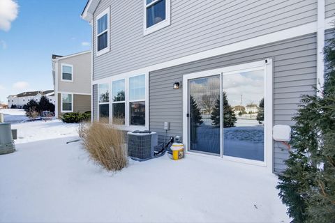 Tiny photo for 1008 Moraine Drive, South Elgin, IL 60177 (MLS # 12553699)