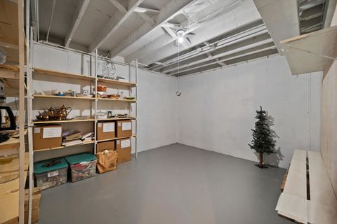 Tiny photo for 55 Whittington Course, St. Charles, IL 60174 (MLS # 12498422)