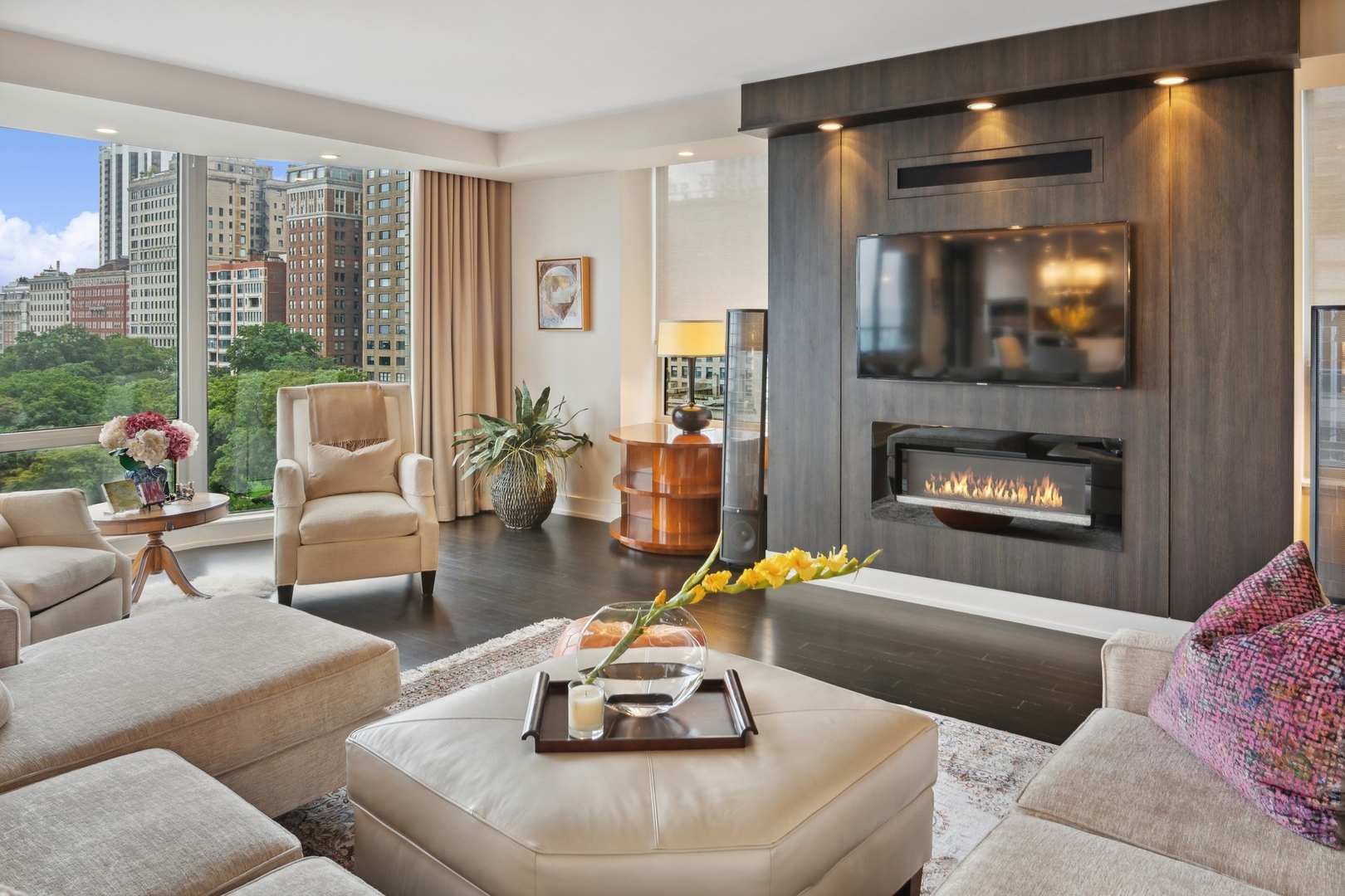 1040 N LAKE SHORE Drive 9A