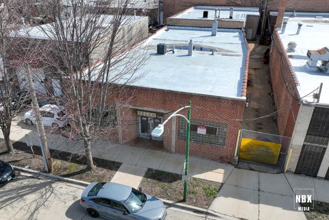 3957 N Normandy Avenue Chicago IL 60634