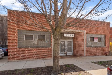 3957 N Normandy Avenue Chicago IL 60634