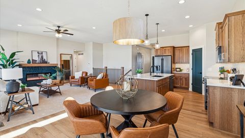 Tiny photo for 6214 College Avenue, Davenport, IA 52807 (MLS # 12565326)