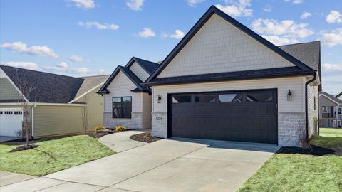 Tiny photo for 6214 College Avenue, Davenport, IA 52807 (MLS # 12565326)