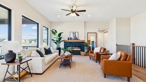 Tiny photo for 6214 College Avenue, Davenport, IA 52807 (MLS # 12565326)