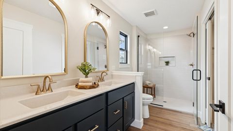 Tiny photo for 6214 College Avenue, Davenport, IA 52807 (MLS # 12565326)