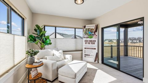 Tiny photo for 6214 College Avenue, Davenport, IA 52807 (MLS # 12565326)