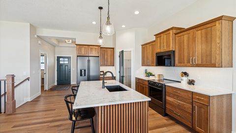 Tiny photo for 6214 College Avenue, Davenport, IA 52807 (MLS # 12565326)