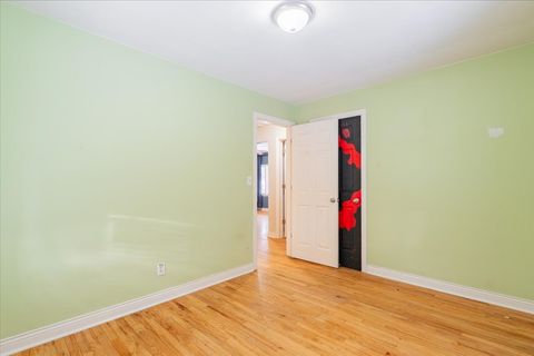 Tiny photo for 2625 N Victoria Avenue, Peoria, IL 61604 (MLS # 12533215)