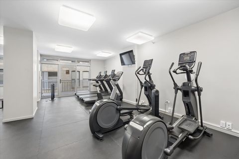 Tiny photo for 125 S Jefferson Street #1305, Chicago, IL 60661 (MLS # 12585445)