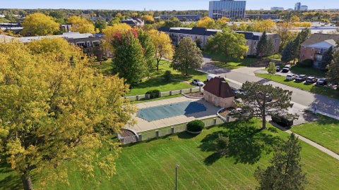 Tiny photo for 5201 CARRIAGEWAY Drive #C210, Rolling Meadows, IL 60008 (MLS # 12782323)