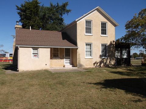 Tiny photo for 1322 W Peru Street, Princeton, IL 61356 (MLS # 12492779)