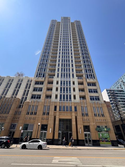 1400 S Michigan Avenue 2407 Chicago IL 60605