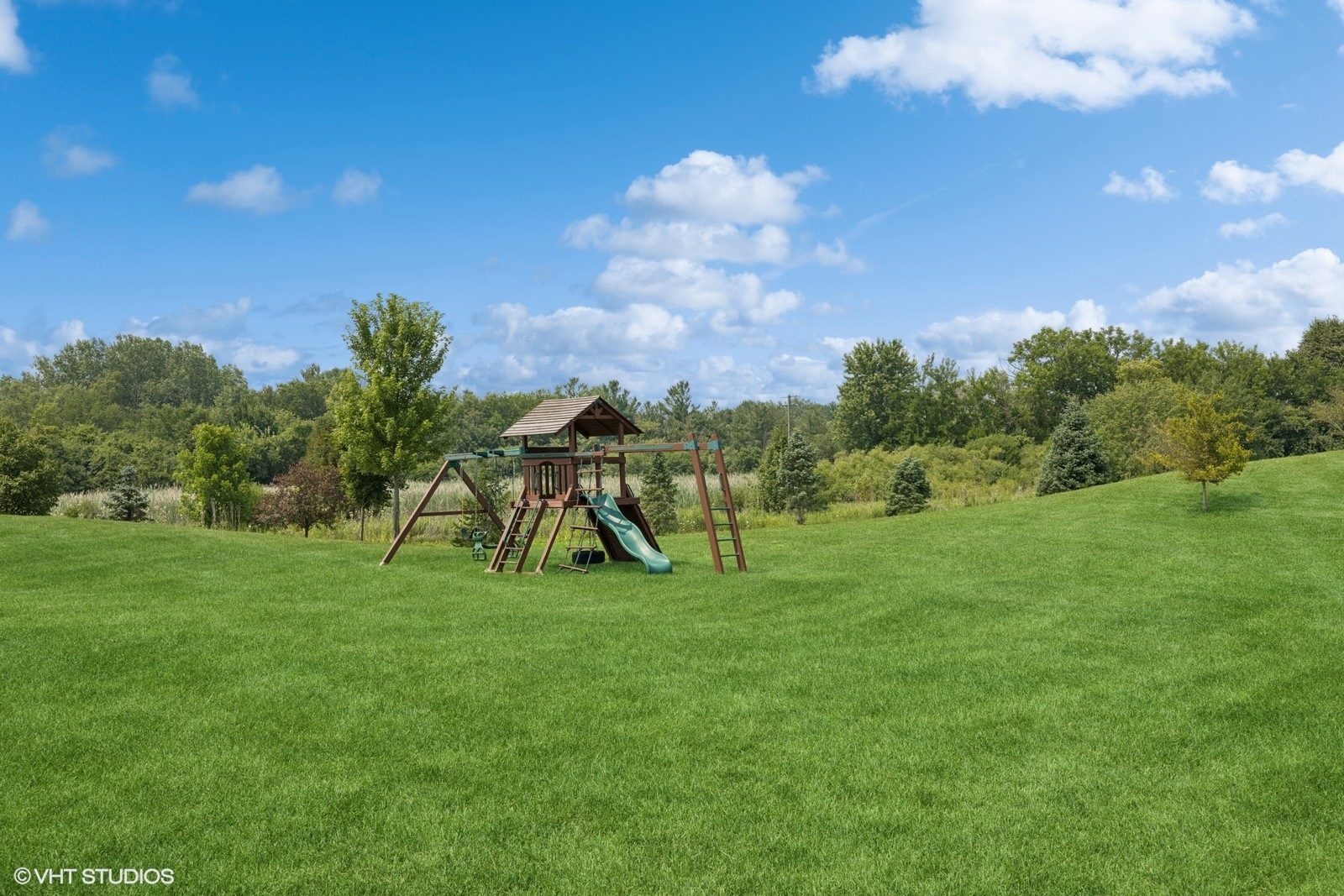 South Barrington, Illinois 60010, United States, 4 Bedrooms Bedrooms, ,6 BathroomsBathrooms,Residential,Active,236877