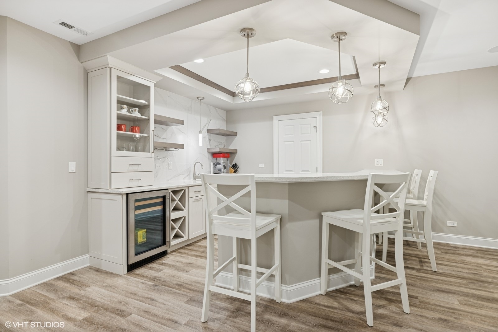 South Barrington, Illinois 60010, United States, 4 Bedrooms Bedrooms, ,6 BathroomsBathrooms,Residential,Active,236877