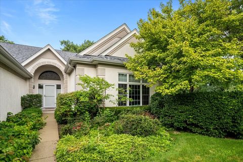 2524 Augusta Way Highland Park IL 60035