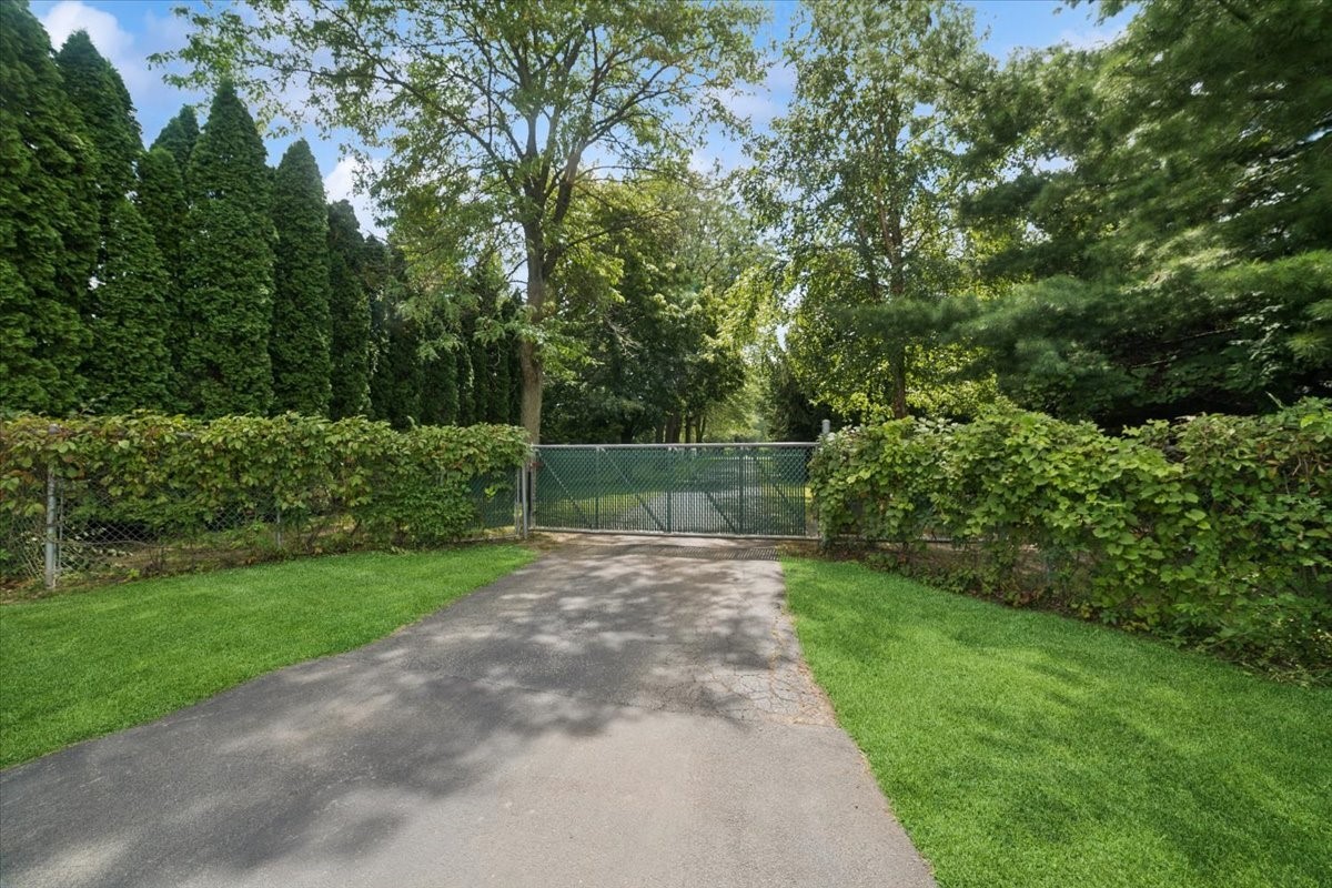 12266 North Grove Road