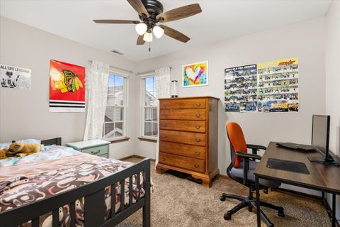 Tiny photo for 16110 Michigan Street, Crest Hill, IL 60403 (MLS # 12585227)