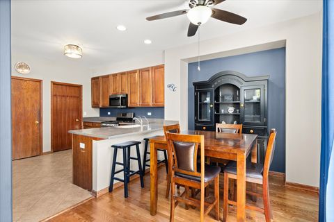 Tiny photo for 16110 Michigan Street, Crest Hill, IL 60403 (MLS # 12585227)