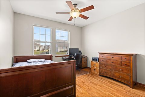 Tiny photo for 16110 Michigan Street, Crest Hill, IL 60403 (MLS # 12585227)