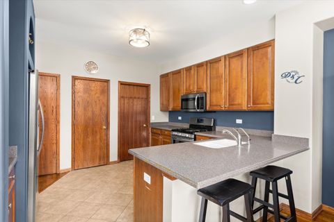 Tiny photo for 16110 Michigan Street, Crest Hill, IL 60403 (MLS # 12585227)