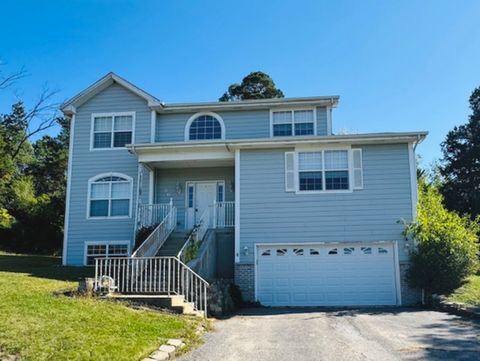 Photo of 36 Burnette Drive, Antioch, IL 60002 (MLS # 12475352)