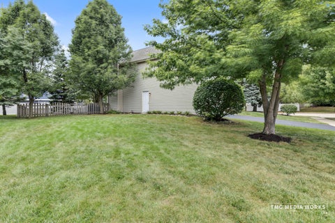 Tiny photo for 195 Meadow Lakes Boulevard, Aurora, IL 60504 (MLS # 12794717)
