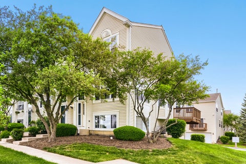 Tiny photo for 34290 N Barberry Road, Round Lake Beach, IL 60073 (MLS # 12653619)