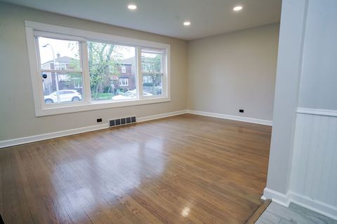 Tiny photo for 9539 S Forest Avenue, Chicago, IL 60628 (MLS # 12359818)