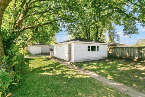 Tiny photo for 14214 Minerva Avenue, Dolton, IL 60419 (MLS # 12463819)